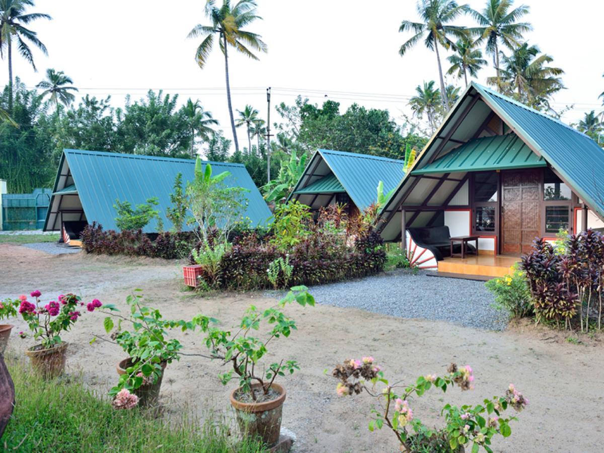 Kadaloram Beach Resort Kochi Extérieur photo
