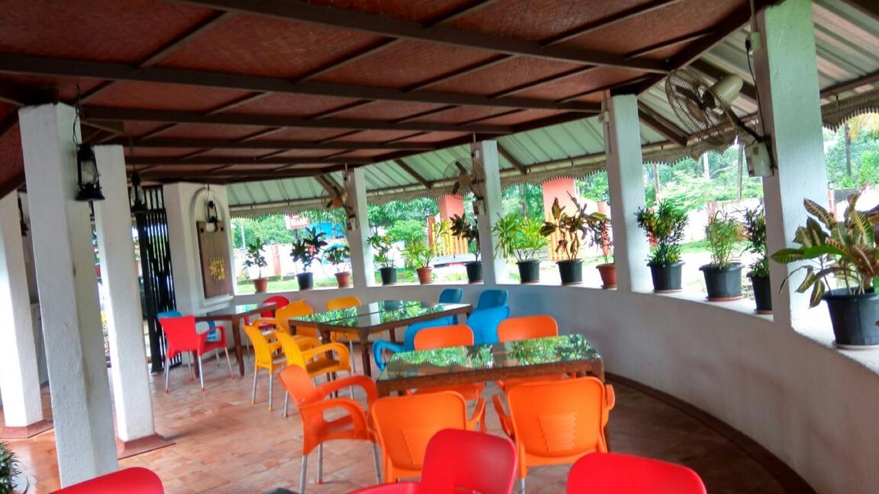 Kadaloram Beach Resort Kochi Extérieur photo